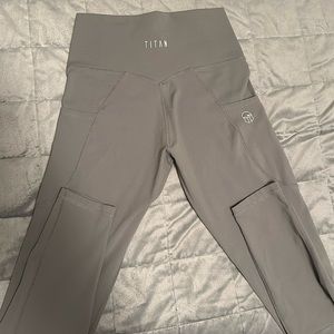 Titan large Leggings with pockets
